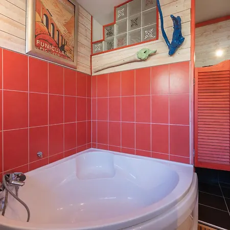 Semesterbostad Maison Paul