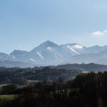 Maison Paul, Vue Montagnes Ferienhaus *